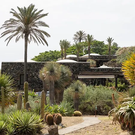 Pantelleria Dream 4*