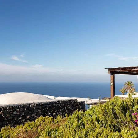 Отель Pantelleria Dream 4*