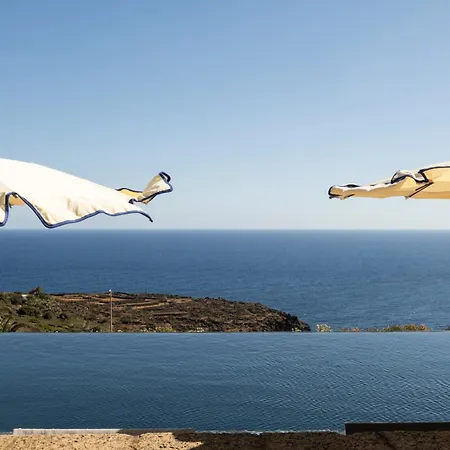 Отель Pantelleria Dream 4*