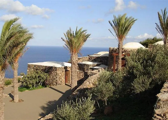 Pantelleria Dream Hotel 4*
